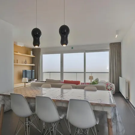 In Blankenberg With Sea Views Appartement