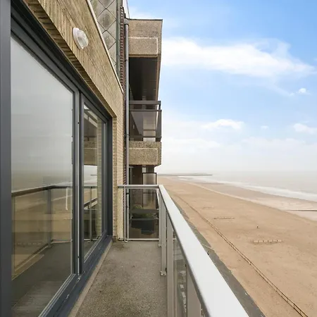 In Blankenberg With Sea Views