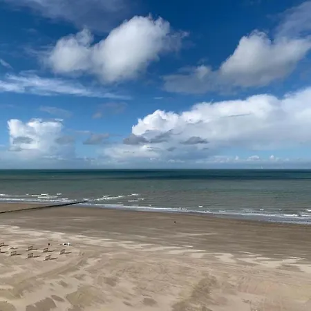 In Blankenberg With Sea Views Blankenberge