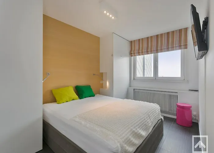 In Blankenberg With Sea Views *