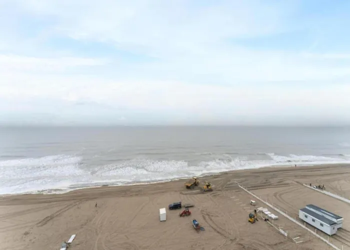 In Blankenberg With Sea Views Blankenberge